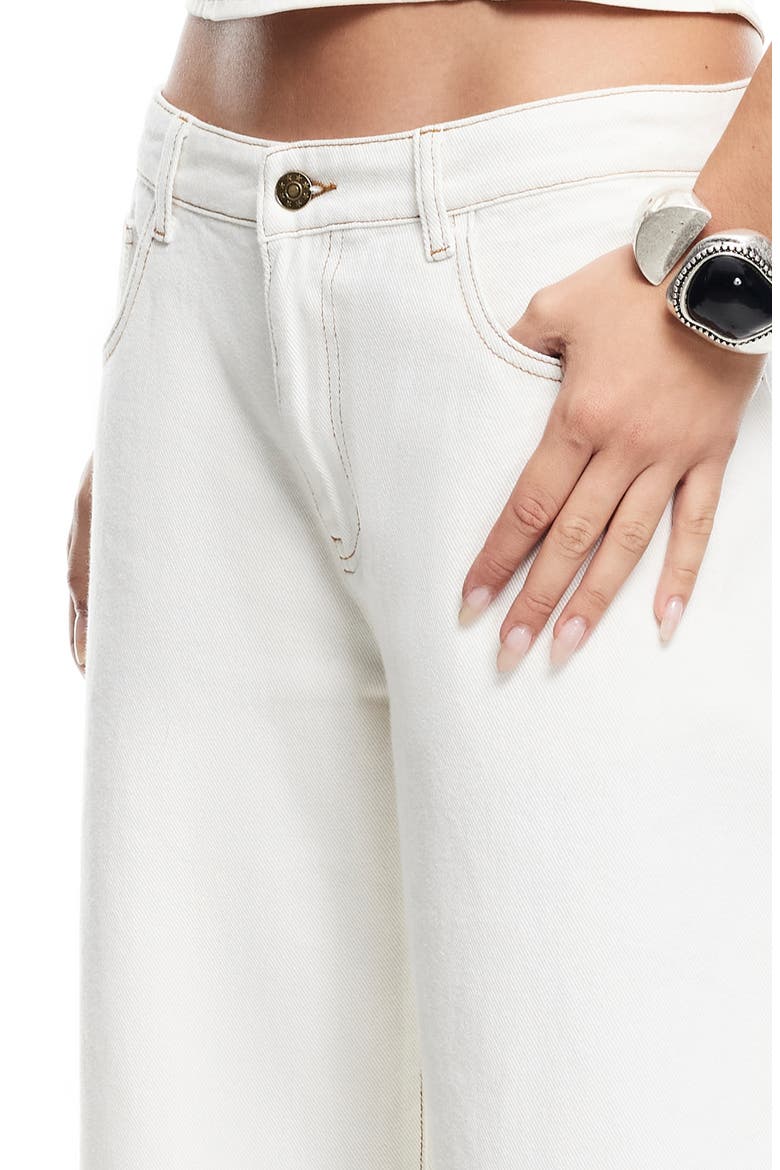Horseshoe Low Rise Barrel Leg Jeans, Alternate, color, PORCELAIN