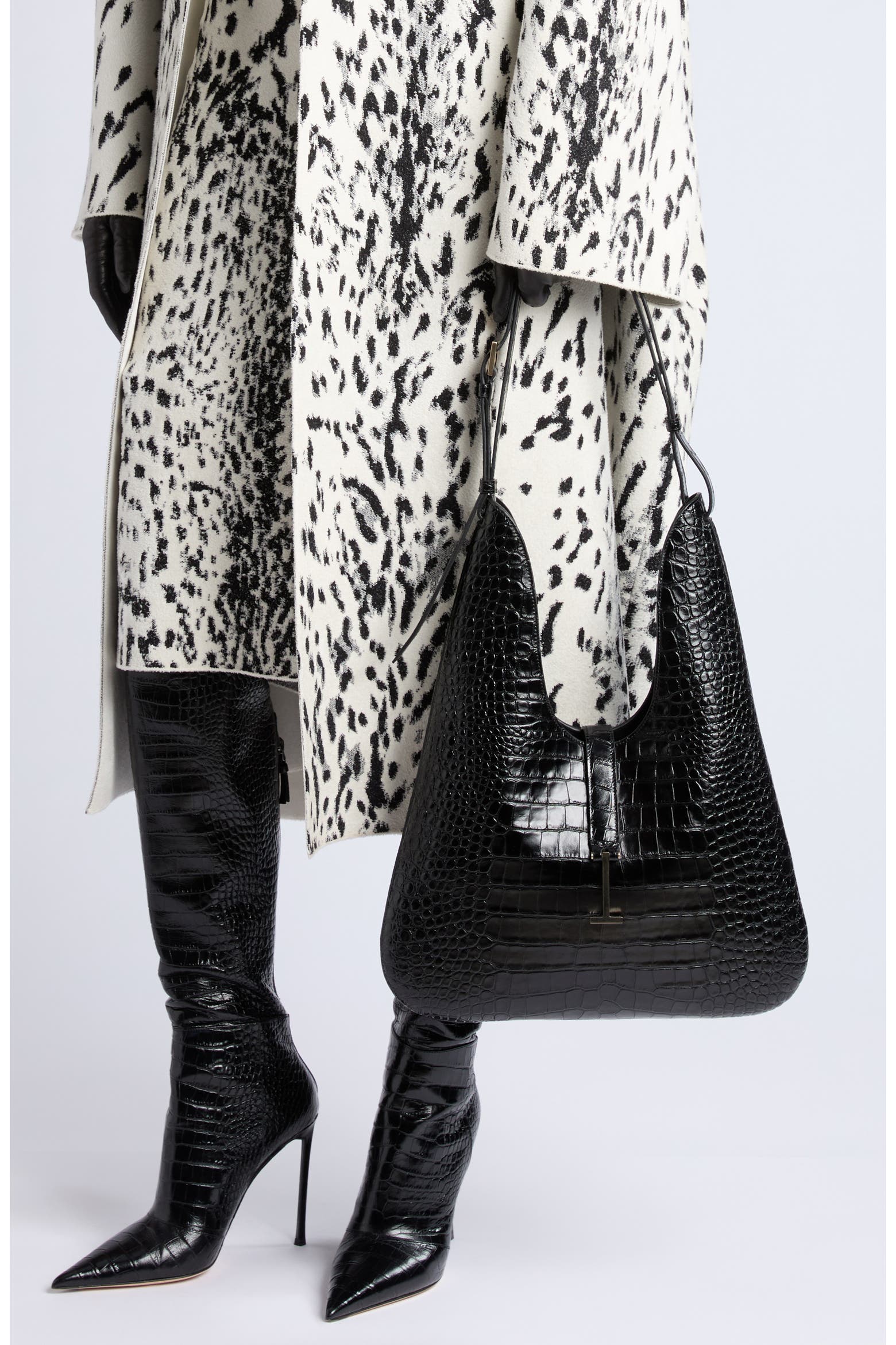 Medium Application TOM FORD Kara Medium Croc Embossed Leather Hobo (Women) | Nordstrom