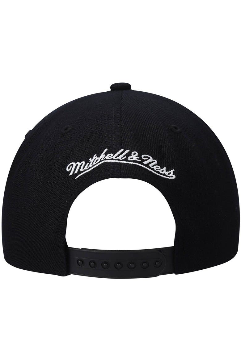 Men's Mitchell & Ness Black Utah Jazz Hardwood Classics Script 2.0 Snapback Hat, Alternate, color, Black