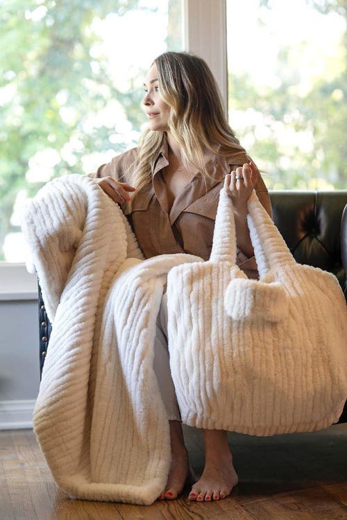Sea To Me Blankets Luxury Travel Trio Tote, Blanket, And Eye Mask In White