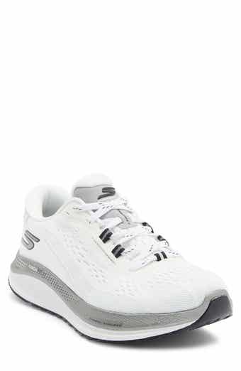 GO RUN Persistence 2 Running Shoe
