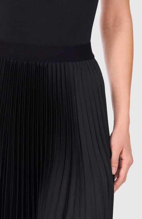 Halogenr Halogen(r) Pleated Slit Hem Midi Skirt In Rich Black