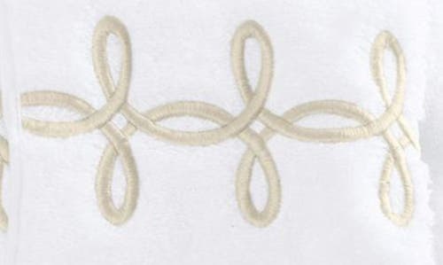 Matouk Gordian Knot Bath Towel