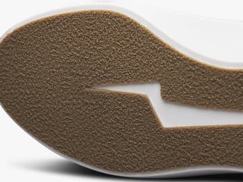 Cruse Low Top Sneaker