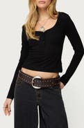 EDIKTED Leah V-Neck Crop Henley Top