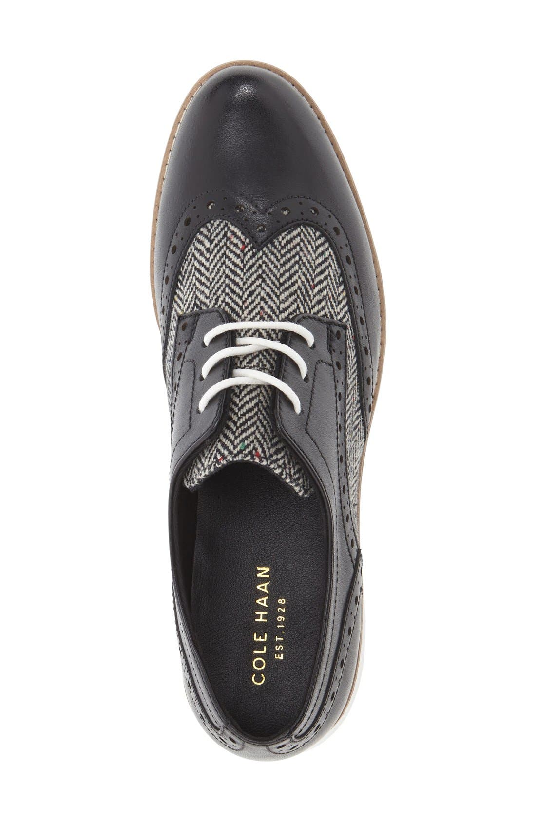 Cole Haan ØriginalGrand Wingtip Oxford, Alternate, color, 