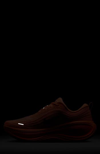 Vomero Plus Running Shoe