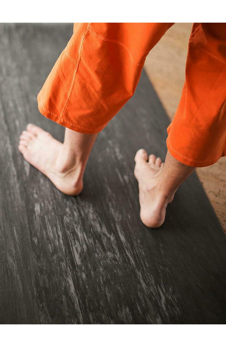 Hugger Mugger Para Rubber Yoga Mat, Alternate, color, Storm