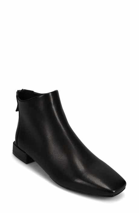 Elide Bootie