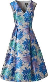 Adrianna Papell Metallic Jacquard Sleeveless Midi Dress