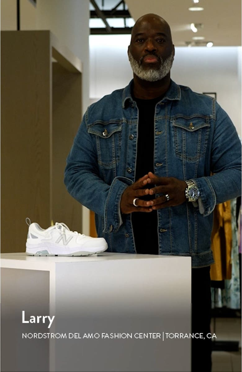 MX 857 v3 Training Shoe, sales video thumbnail