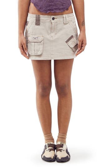 Bdg Urban Outfitters Jaida Lace Camisole In Ecru