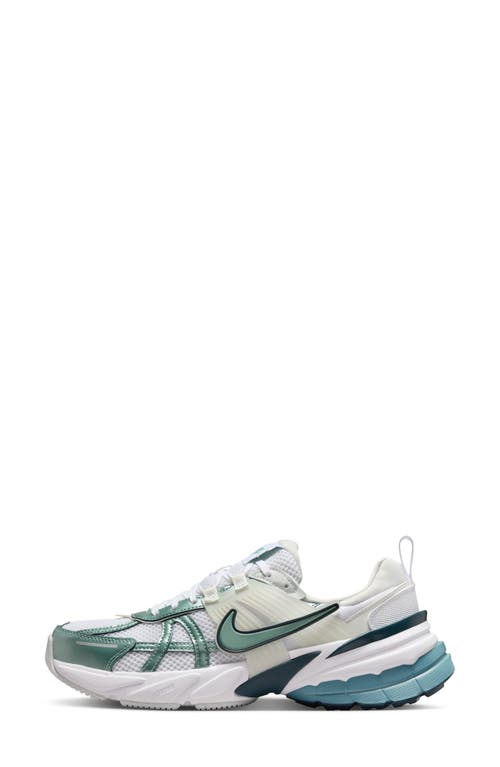Nike V2k Run Sneaker In Pattern