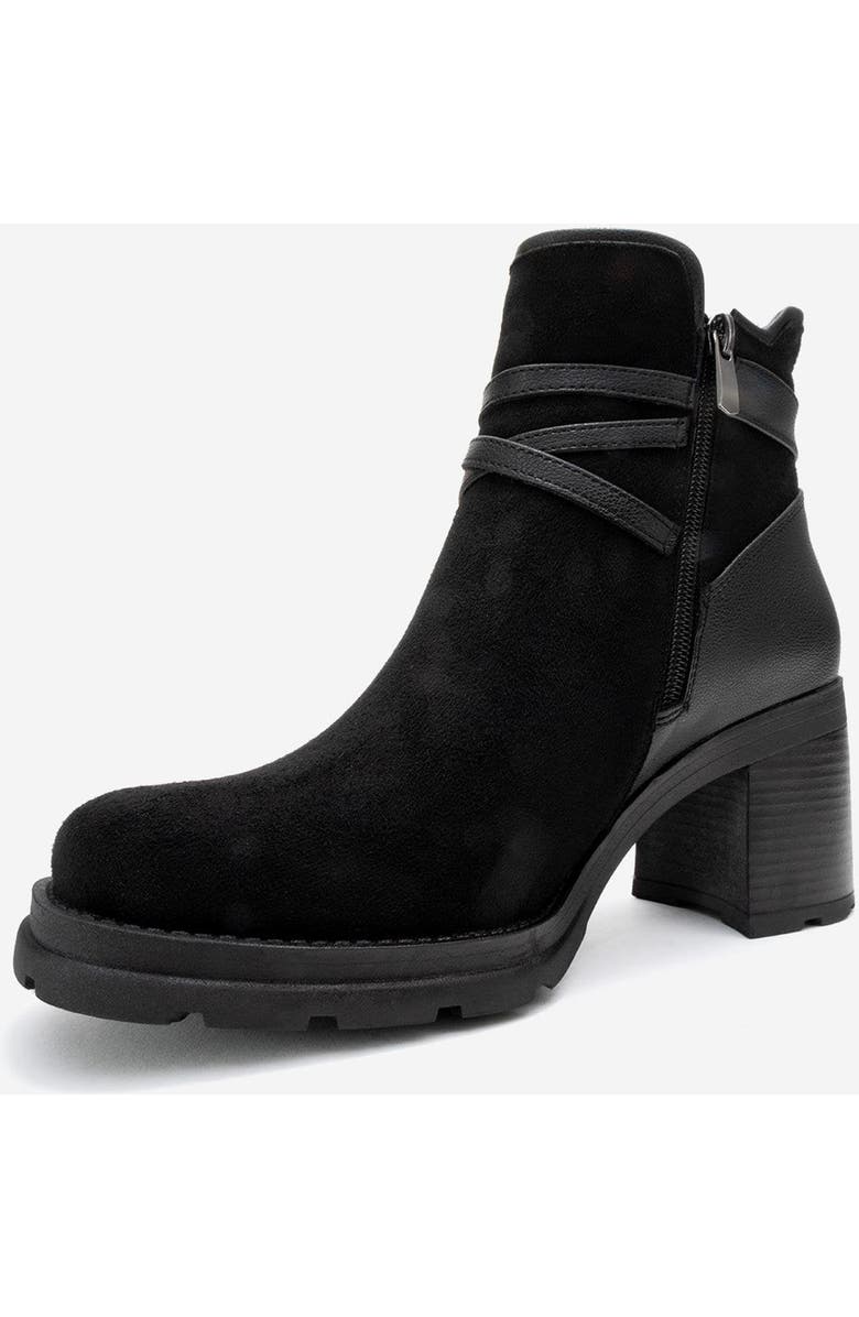 Prologue Shoes Wern Block Heel Ankle Boot, Alternate, color, Black Suede