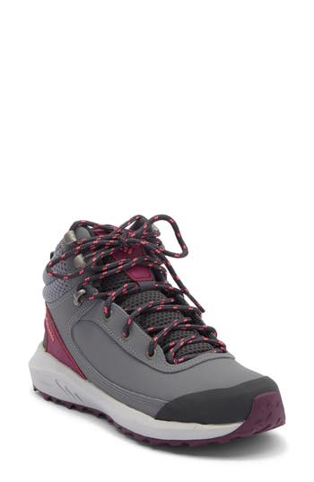 Columbia Trailstorm™ Peak Mid Hiking Shoe In Multi