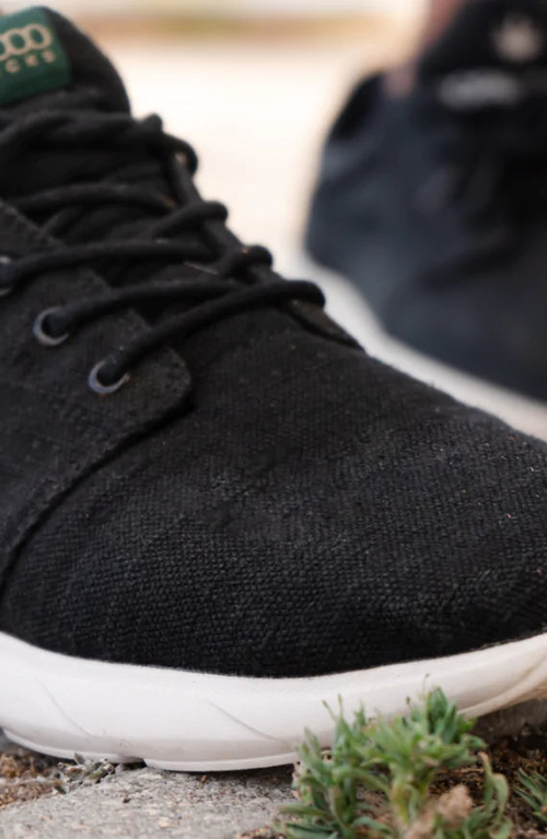 8000kicks Explorer V2 Waterproof Hemp Sneakers In Black And White