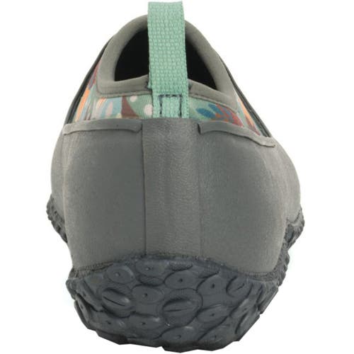 Muck Ster Low Slip On In Gray