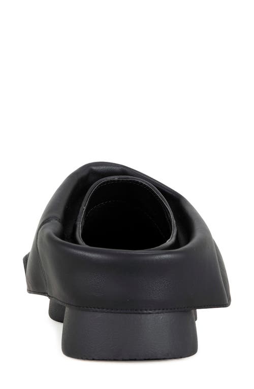 Azalea Wang Maitye Platform Clog In Black
