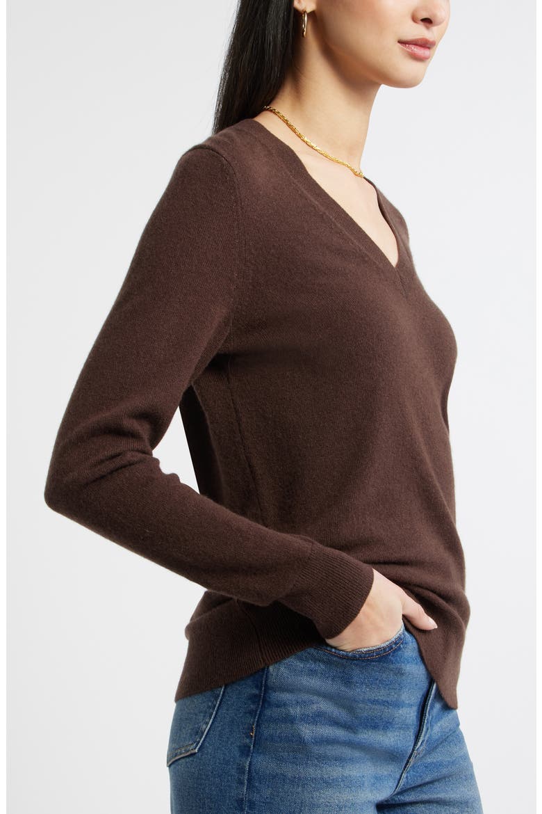 V-Neck Cashmere Sweater, Alternate, color, BROWN MOLE