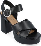 Journee Collection Akeely Block Heel Platform Sandal