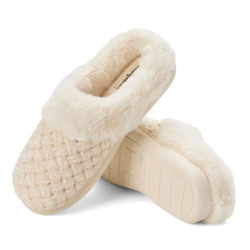 Dearfoams Womens Claire Cable Knit Chenille Clog House Slipper In White