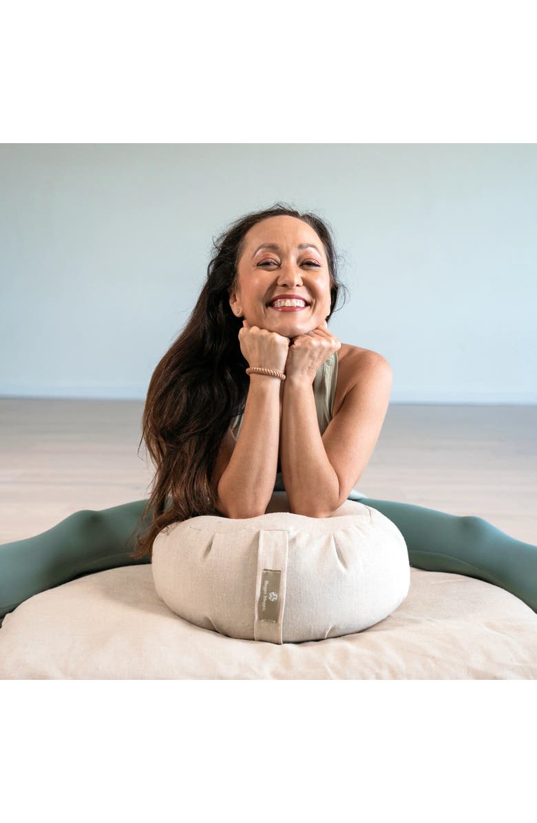 Hugger Mugger Kino MacGregor Zafu Cushion Natural Linen, Alternate, color, Natural