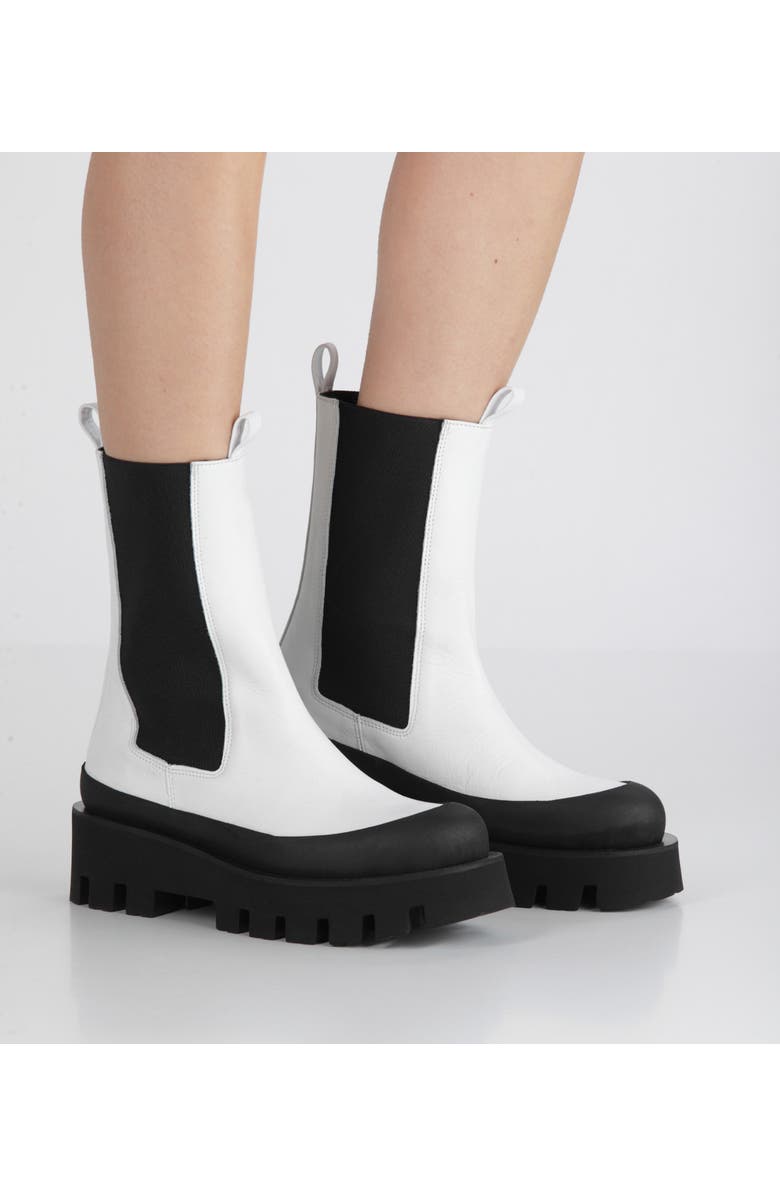 Paloma Barcelo Charlotta Platform Lug Sole Chelsea Boot, Alternate, color,