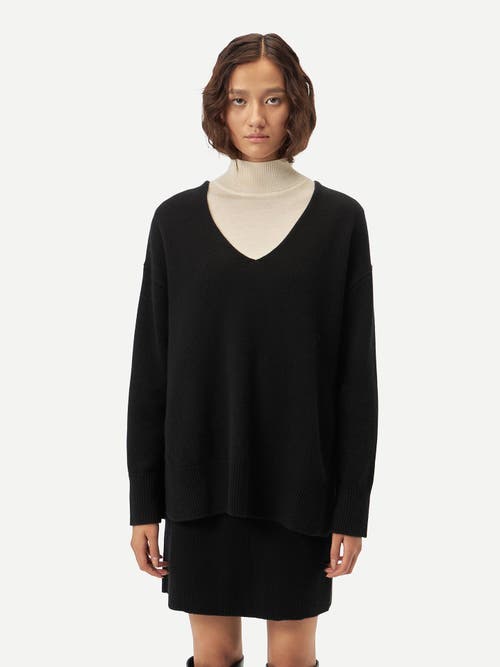 Gobi Mongolian Cashmere Relaxed-fit Cashmere V-neck Sweater In Black