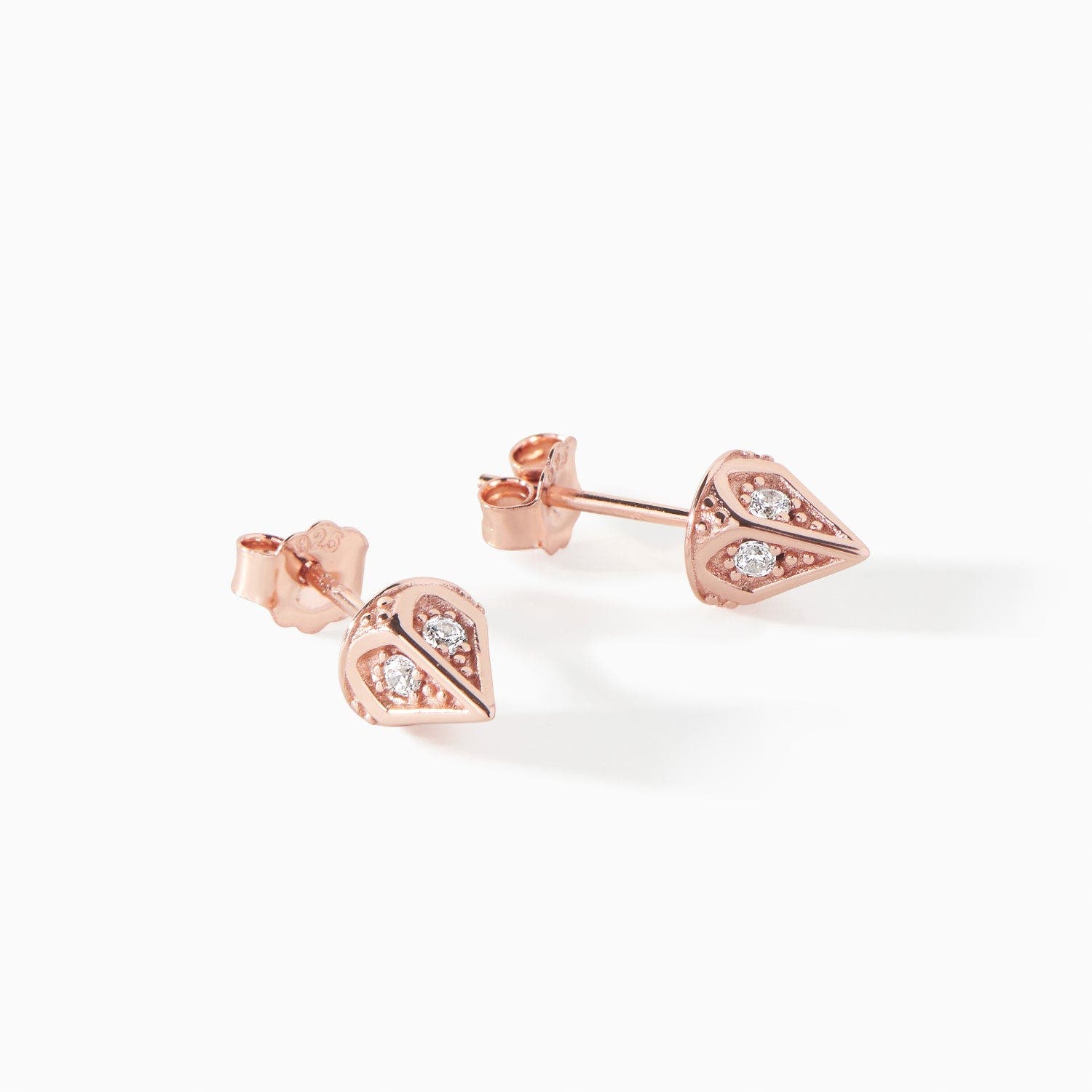 Ora Ana The Dagger Stud Earrings In Gold