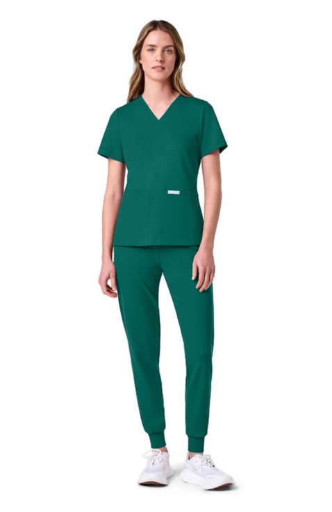UltraLAST Essential Performance Women's 6-Pocket Scrub Set