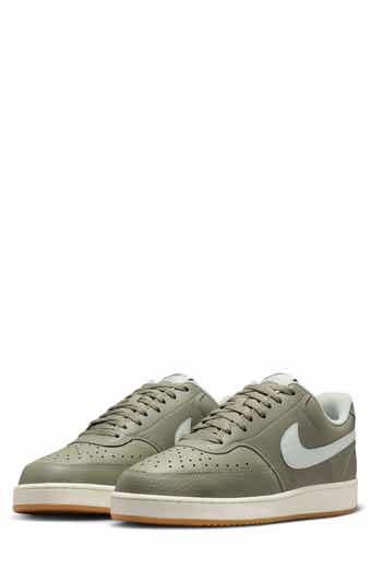 Nike Court Vision Low Sneaker