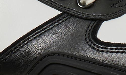 Tory Burch Clover Court Leather Low-top Sneakers In Black