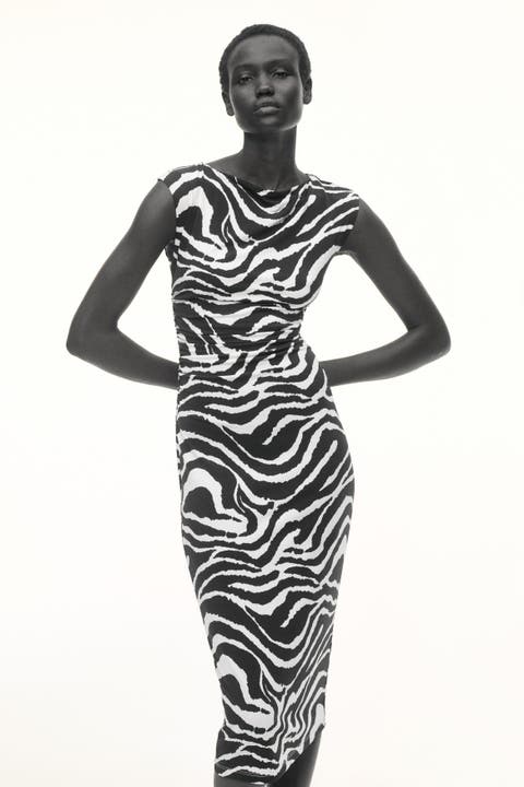 Cap-sleeved dress