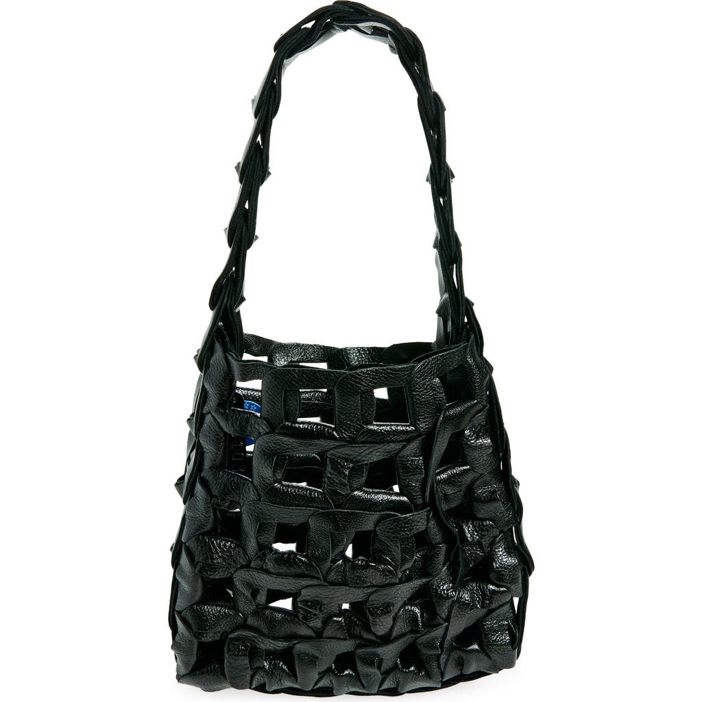 SC103 Links Leather Shoulder Bag in Onyx