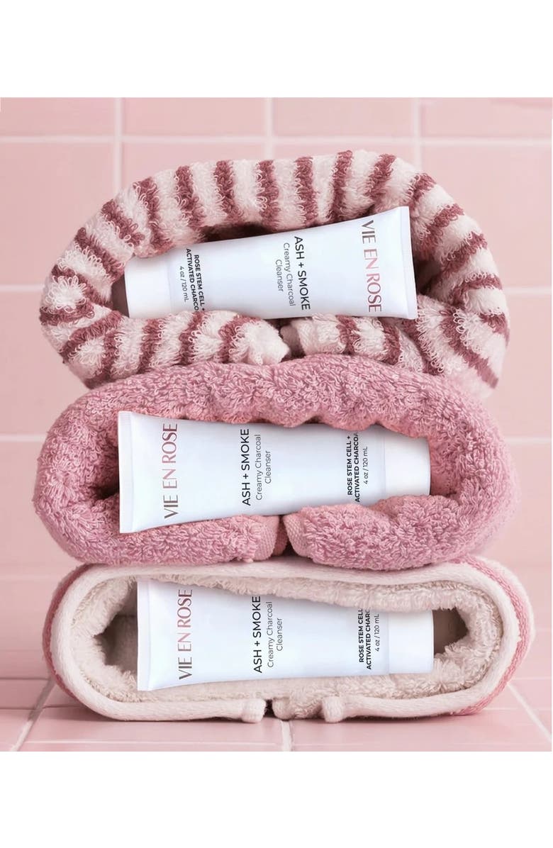 Vie En Rose Ash + Smoke Creamy Charcoal Cleanser, Alternate, color, Grey