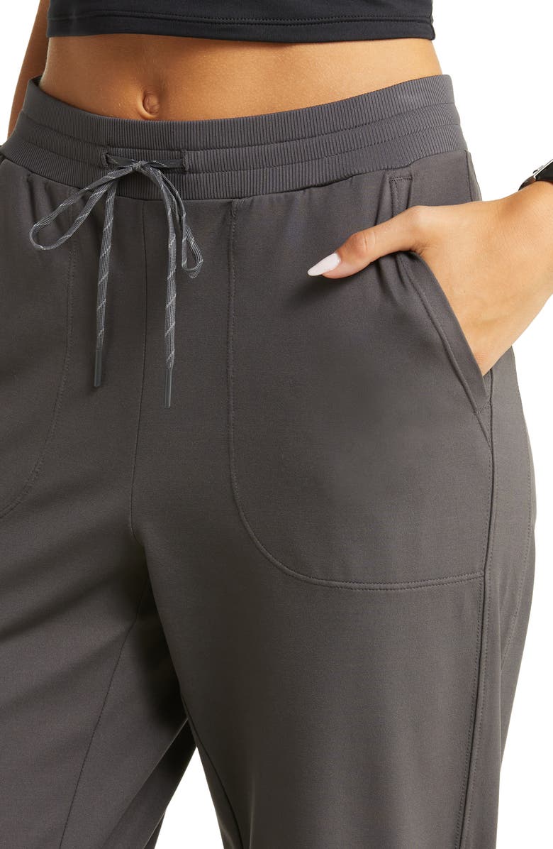 Zella Live In Pocket Joggers, Alternate, color, Grey Forged