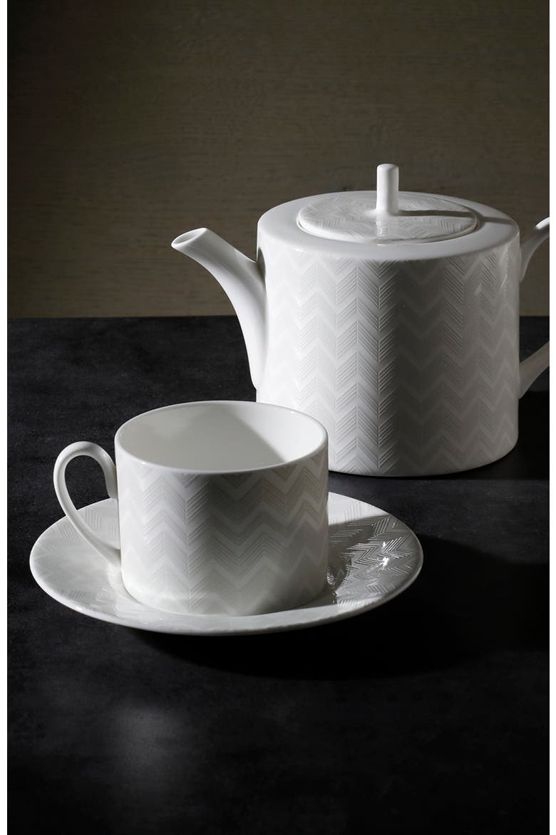 Tea Cup & Saucer ZIG ZAG Set of 2 in Luxury Box White diam. 3.3", H 2.3", cap. 7.5 oz, Saucer diam. 6", Alternate, color, White