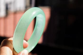 Silk Collection Agave Classic Cyan Jade Stone Bangle