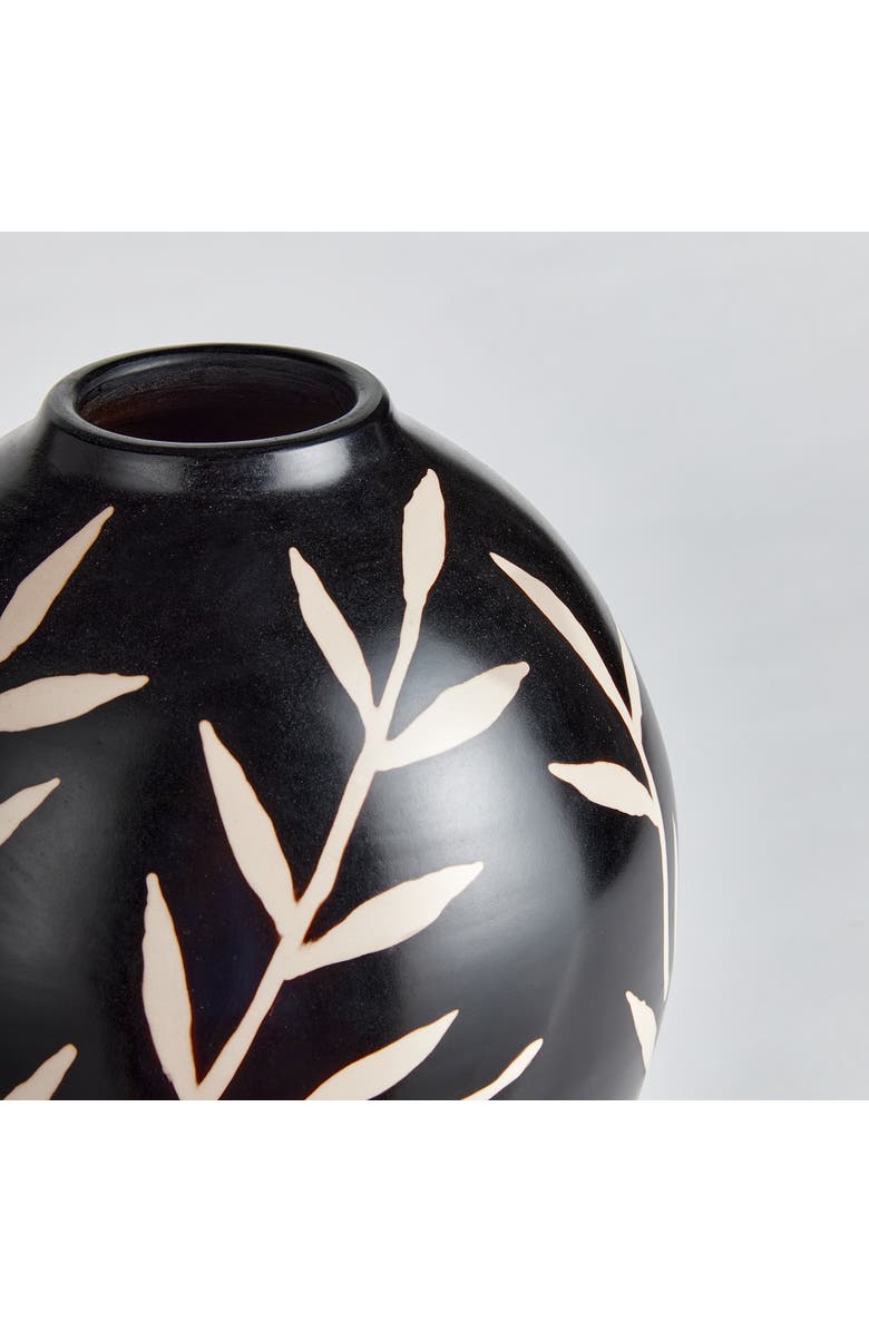 Napa Home & Garden Dayana Vase, Alternate, color, Black