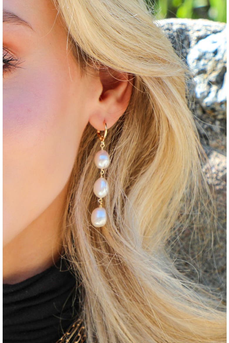 Poppy Baroque Pearl Earrings, Alternate, color, GOLD/WHITE