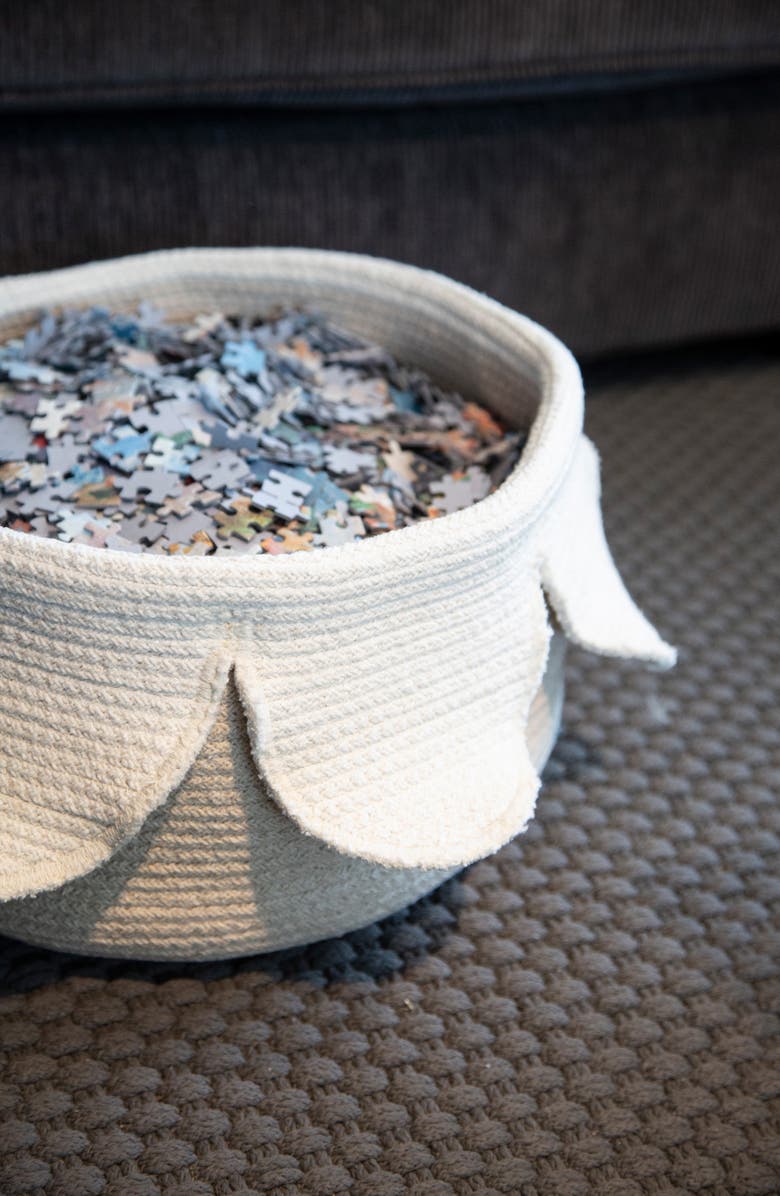 Lorena Canals Petals Basket, Alternate, color, Ivory/ Natural