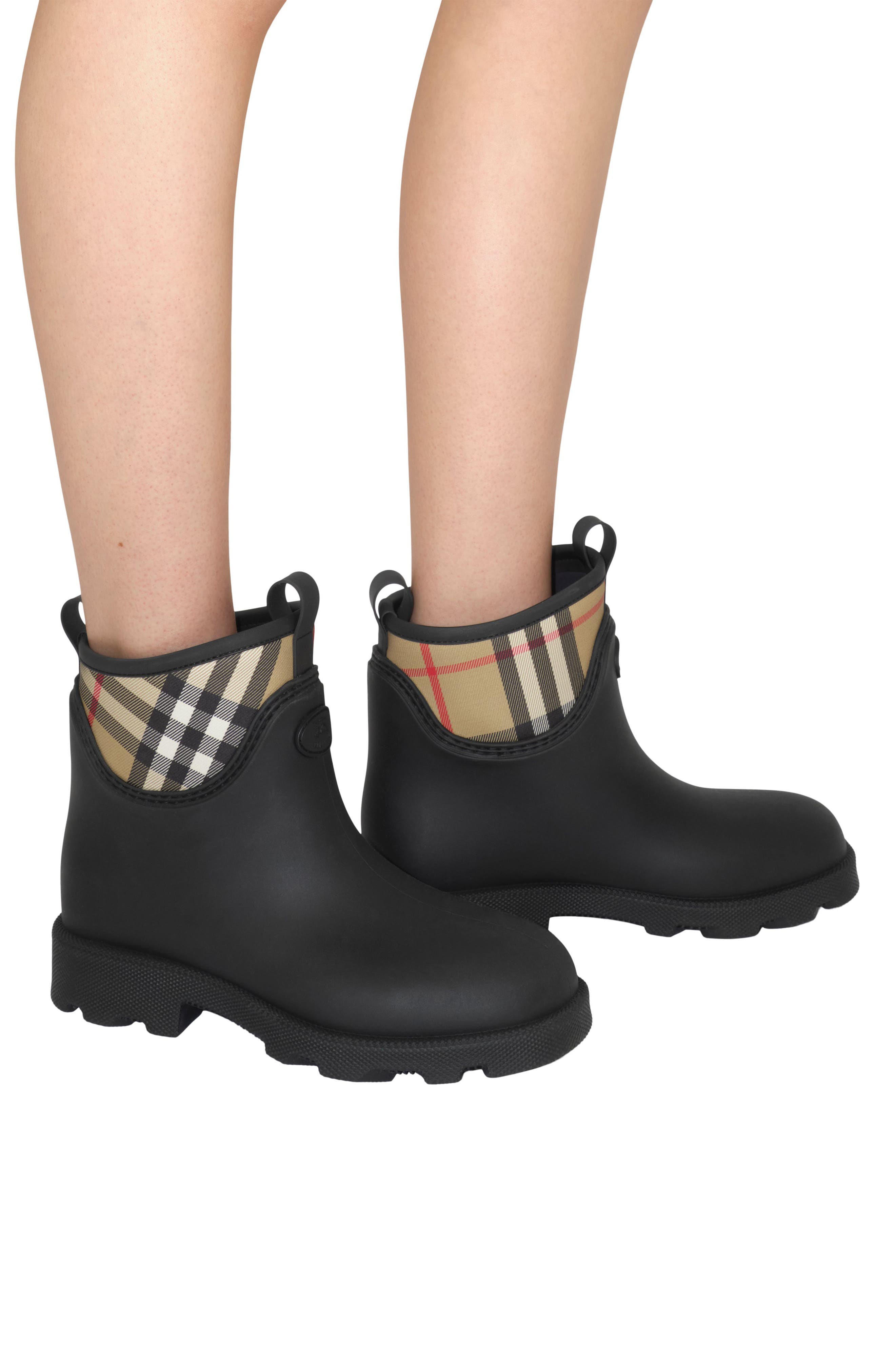 Burberry Marsh Stamp Short Rain Boot, Alternate, color, Black