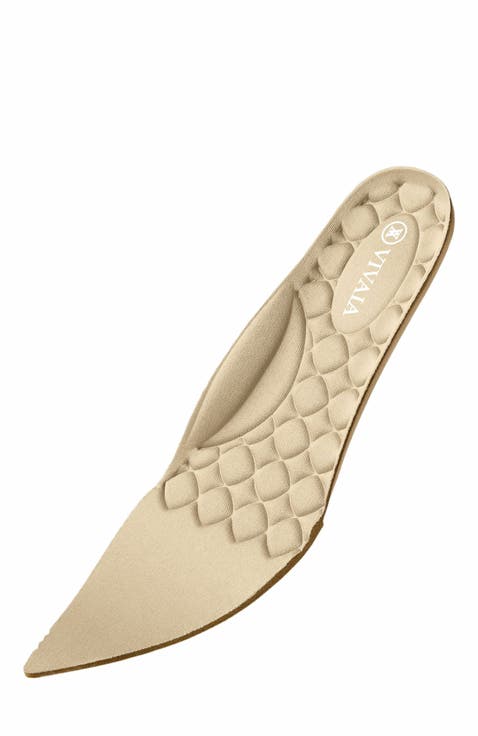 Pointed-Toe Kitten Heels (Scarlett)