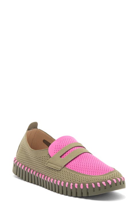 Tulip Two Tone Perforated Loafer (Women)