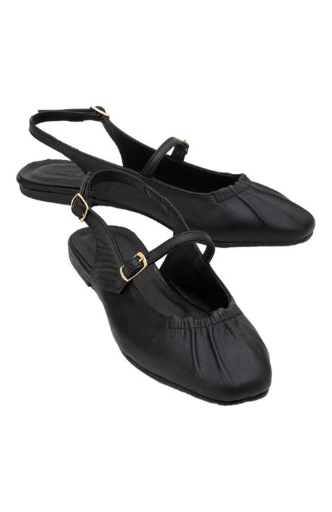 Britney Leather Closed-Toe Sandal