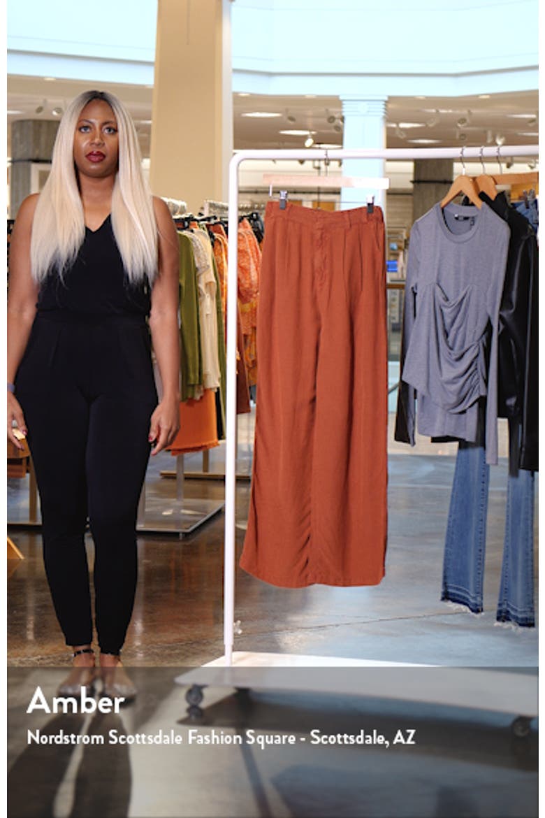 Rowan Wide Leg Crop Pants video