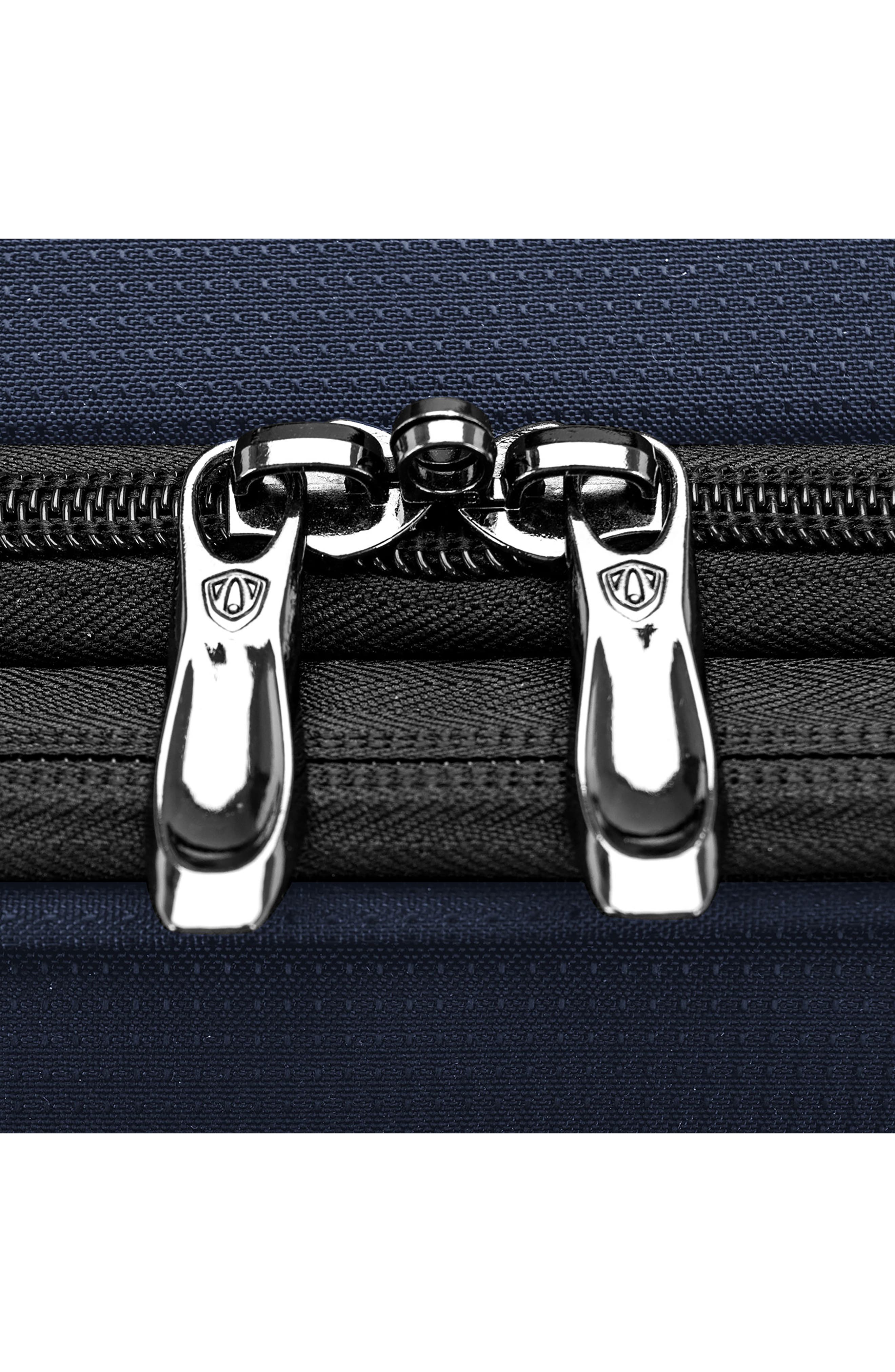 TRAVELERS CHOICE Caymen 22-Inch Spinner Carry-On, Alternate, color, Navy