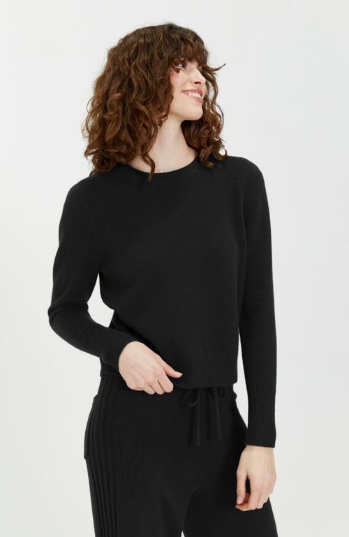 Chinti & Parker Pure Cashmere Cropped Sweater In Black