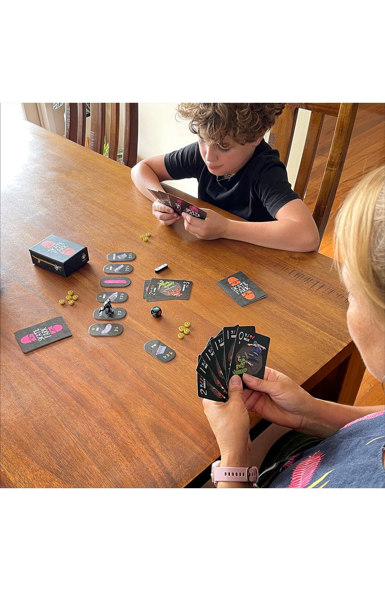 Mnkymnd Games Skate Park Card Game, Alternate, color, 