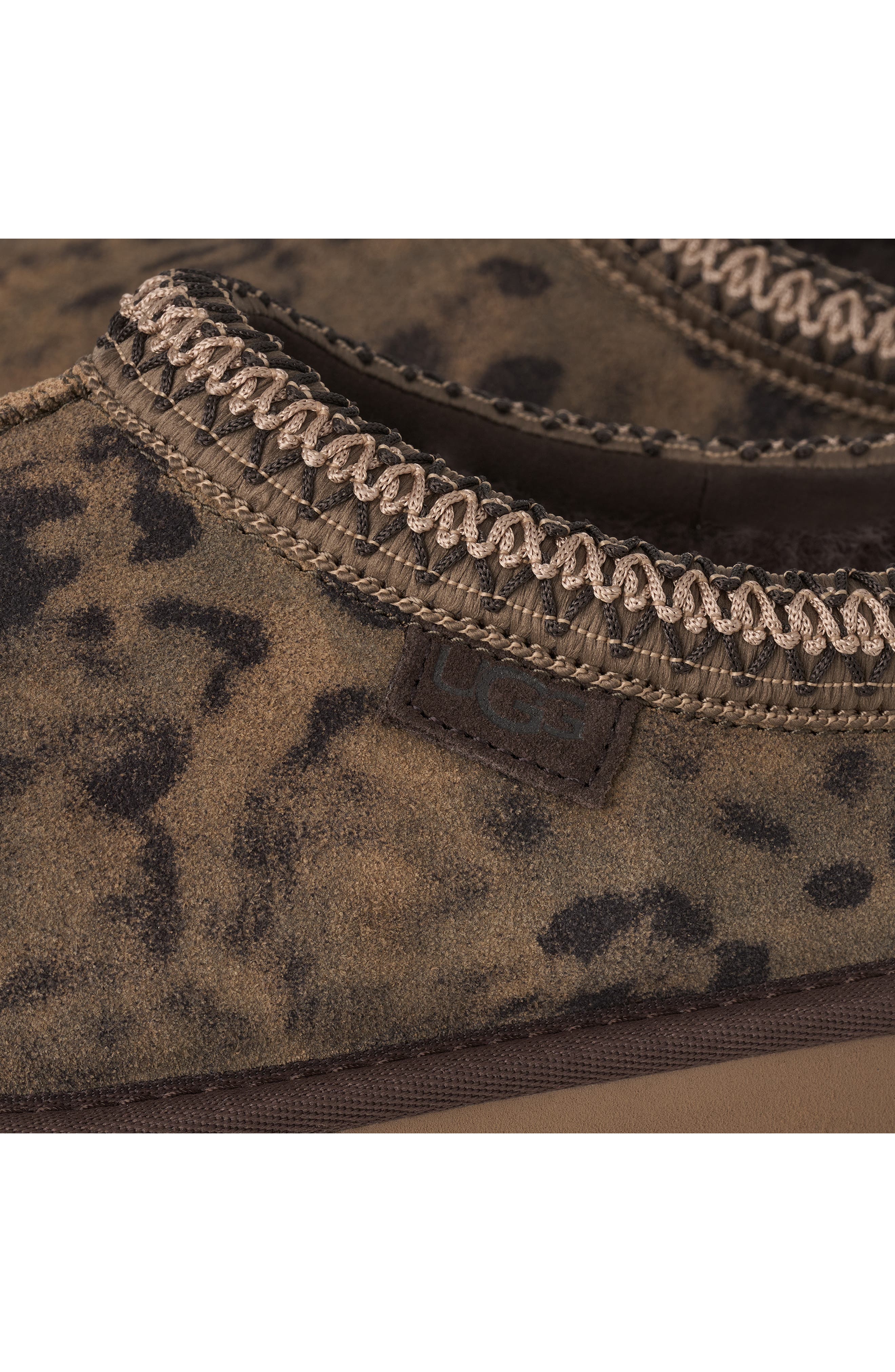 Tasman Spotted Slipper, Alternate, color, CHESTNUT